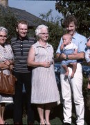 1983 Gantofta, Märta, Arne, Florece, Jonas, Staffan, Linda och Göte